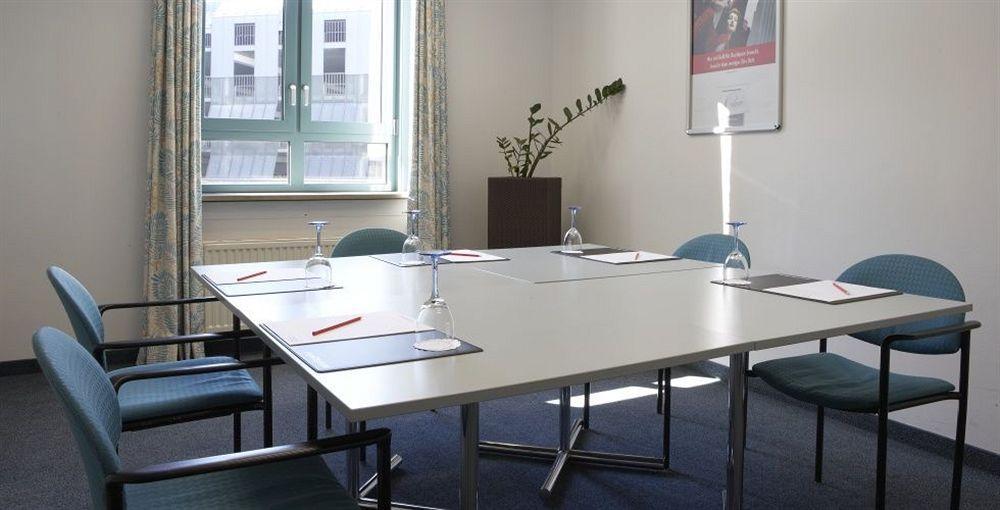 Rugs Hotel Augsburg City Eksteriør bilde