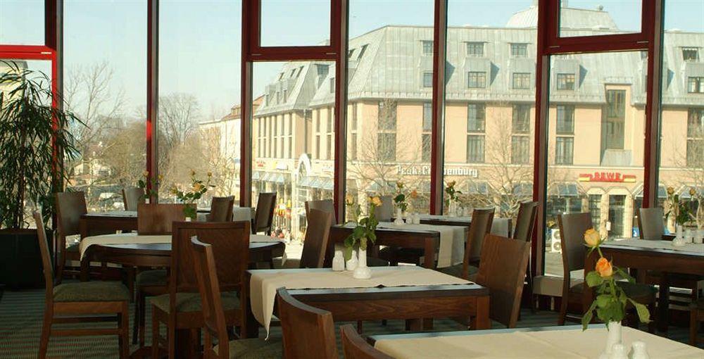 Rugs Hotel Augsburg City Restaurant bilde