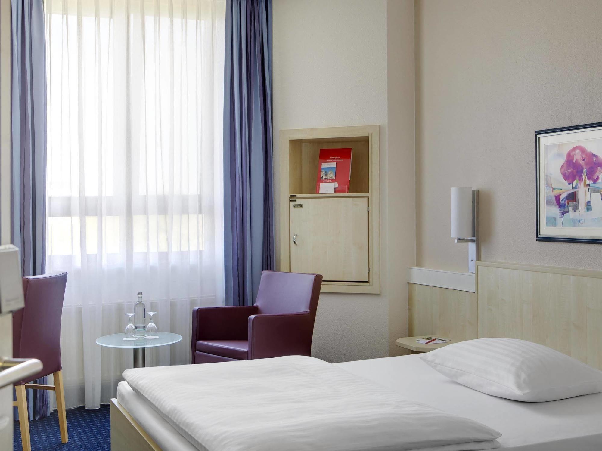 Rugs Hotel Augsburg City Eksteriør bilde