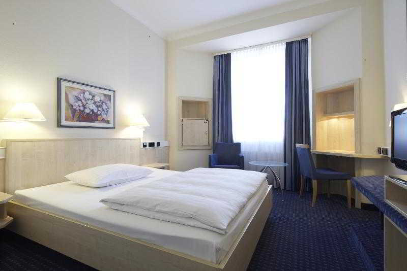 Rugs Hotel Augsburg City Eksteriør bilde